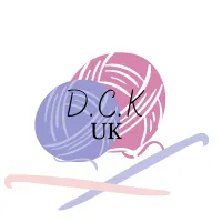 Dees Cosy Knit UK Small Market Logo
