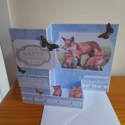 Back Fold Fox Happy Father's Day Card. 1