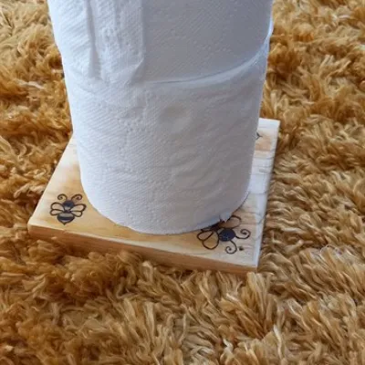 Bee design Toilet Roll holder 2