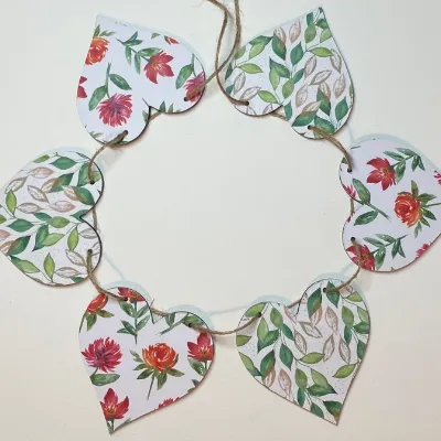 Bunting Hearts Red Flowers Green Leaves  1