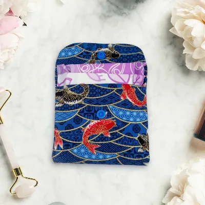 Discreet Sanitary Pouch Fish & Waves 8