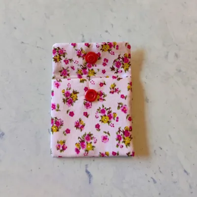 Discreet Sanitary Pouch Spring Flowers 3