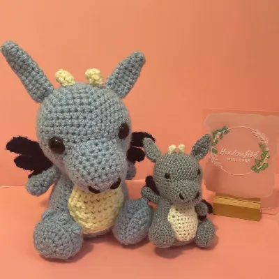 Dragon crochet toy 1