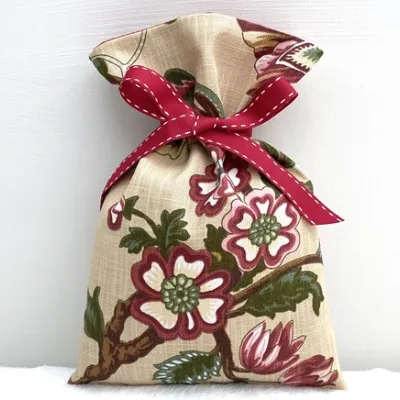 Eco Friendly Floral Linen Gift Bag Front 1