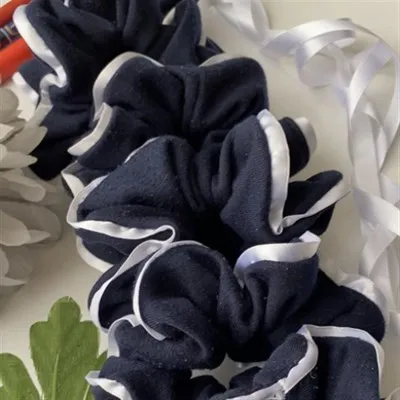 Regular-sized Scrunchies