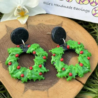 Fabulous Christmas Holly Wreath Earrings 2