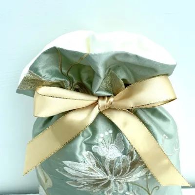 Gift Bag Embroidered Blue-Green Silk Bow 2