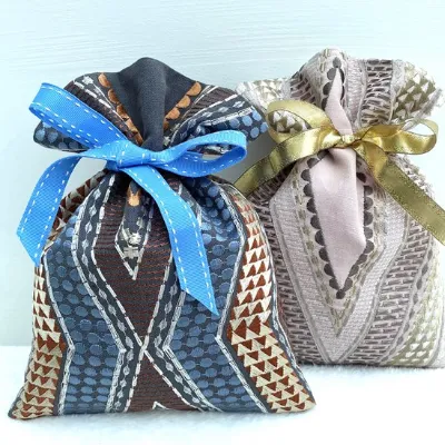 Gift Bag Linen with Patterned Embroidery Both 1
