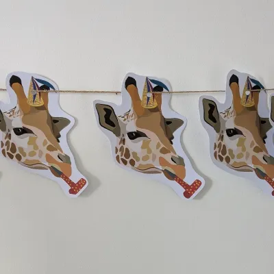 Giraffe head party bunting 1