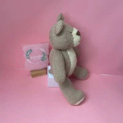 Knitted teddy bear 2