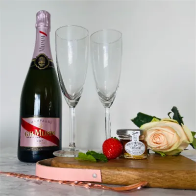 Board with champagne