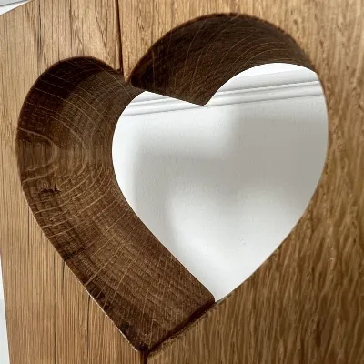 Oak Heart Candle Holder 2