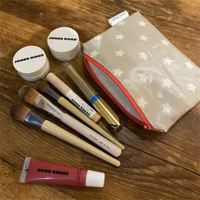 Oil Cloth Make Up Bag (764} 1