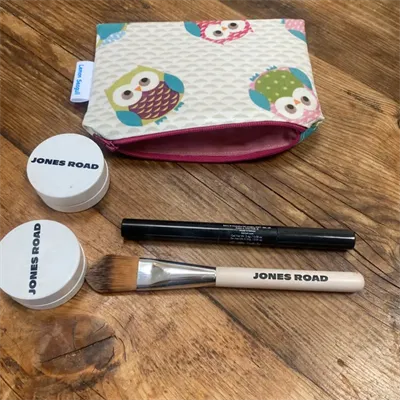 Oil Cloth Make Up Bag (796) 1