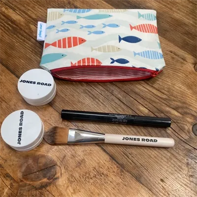 Oil Cloth Make Up Bag (798) 1