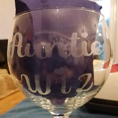 personalised etched gin glass with any name