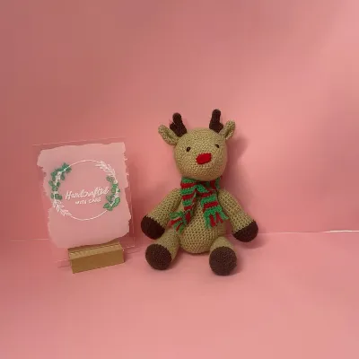 Rain deer crochet toy 1