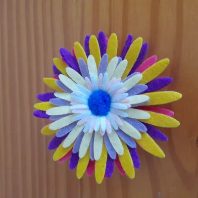 Single Felt Flower Hair Alligator clip. 9