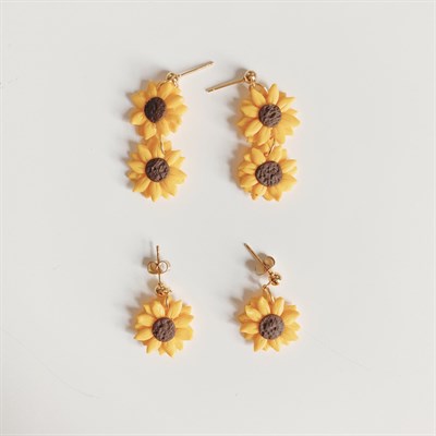 Single Sunflower Dangle Earrings by boadellacreations 