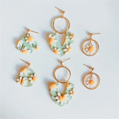 Spring Daisy Jumper Style Earrings 1