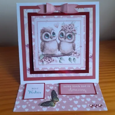 This easel Owl Birthday card. 2