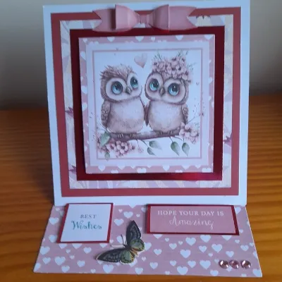 This easel Owl Birthday card. 4