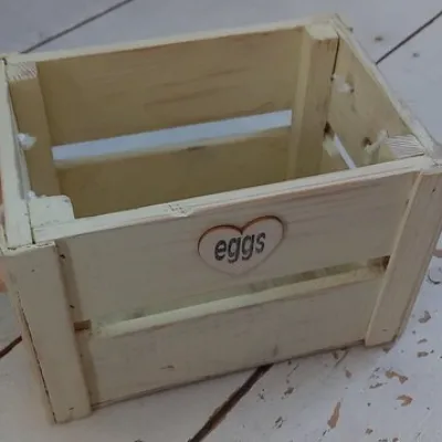 Vintage Rustic Handmade  Egg Crate 4
