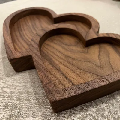 Walnut Heart Nibble Tray 2