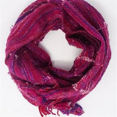 Waterlily wool scarf