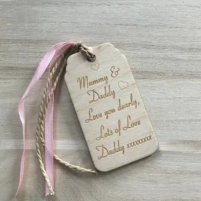 Engraved personalised gift tag, s 2