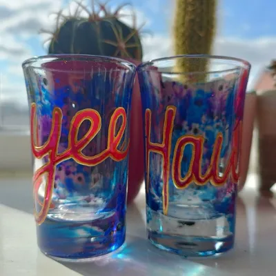 "yee" "haw" Pair Abstract Shot Glasses 3