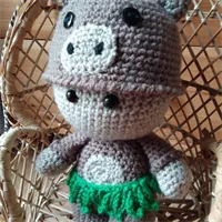 Amigurmi doll in monkey outfit 2 gallery shot 12