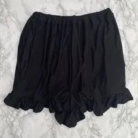 Bamboo Jersey Frill Shorts Lay Back gallery shot 5