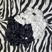 Black and white scrunchies gallery shot 12