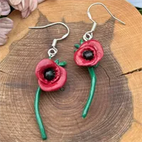 Beautiful Poppy Earrings