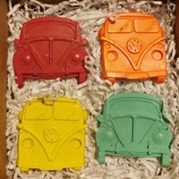 Car and Camper shaped novelty Crayons