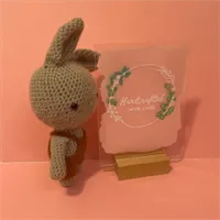Crochet bunny in overalls 2