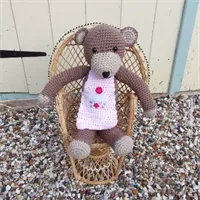 Crochet vintage style teddy Bear with ap 5