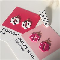 D A I S Y flower earrings
