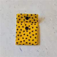 Discreet Sanitary Pouch Yellow Bow 4