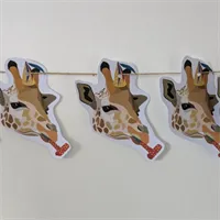 Giraffe head party bunting 1