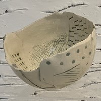 Handmade ceramic bowl - crackled glaze side 3