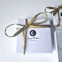 Gift box option gallery shot 10