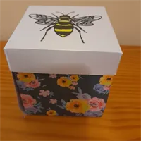 Handmade Exploding Box Flowers inside 1