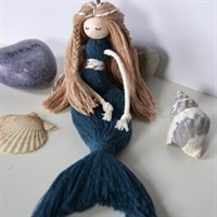 Mermaid Doll Keychain / Macrame Mermaid