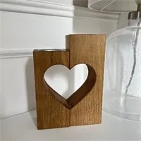 Oak Heart Candle Holder 5