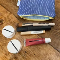 Oil Cloth Make Up Bag (767) 1