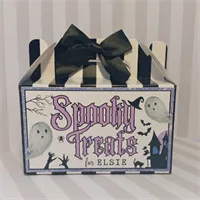 Personalised Halloween Treat Box I Spook 1