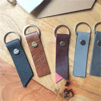 Personalised handmade leather keyring 1