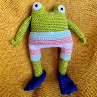 Pride 2022 Froggies
